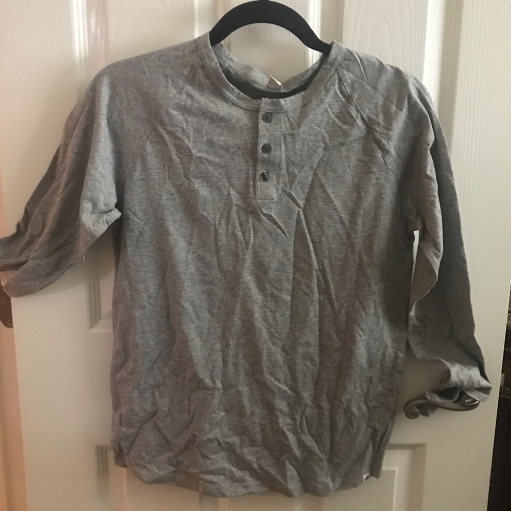 Boys size 14 thin long sleeve